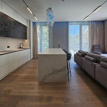 Great Apartment In Old City วอร์ซอ ภายนอก รูปภาพ