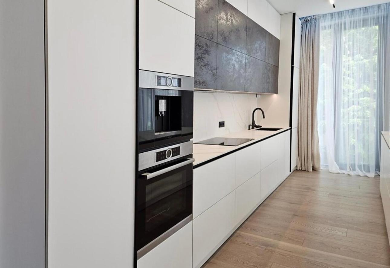Great Apartment In Old City วอร์ซอ ภายนอก รูปภาพ