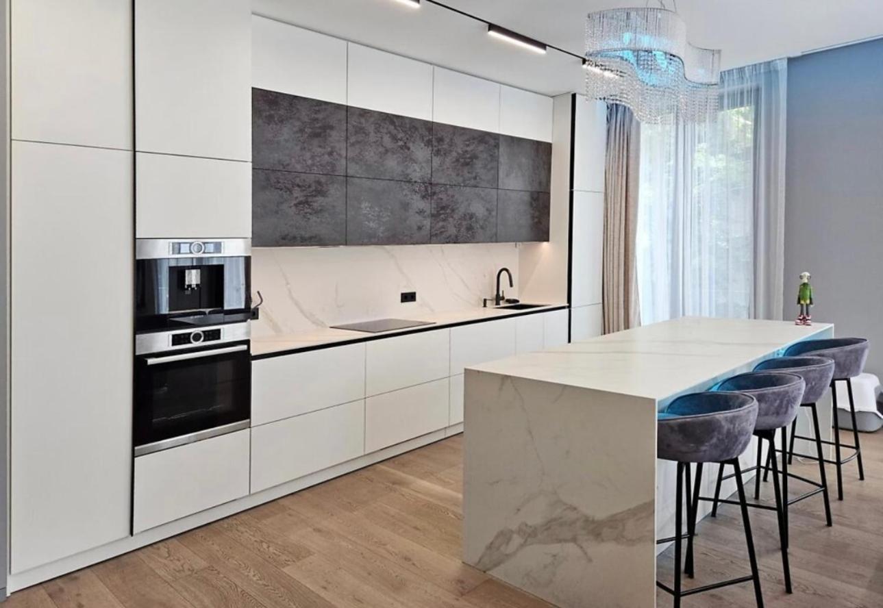 Great Apartment In Old City วอร์ซอ ภายนอก รูปภาพ