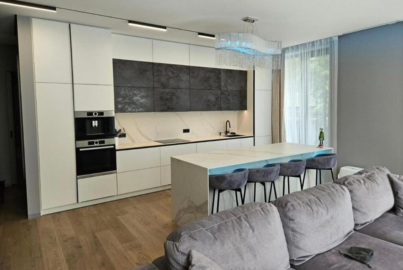 Great Apartment In Old City วอร์ซอ ภายนอก รูปภาพ